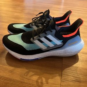 Adidas Ultraboost 21